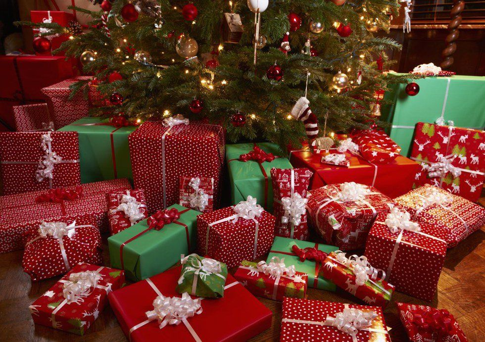 The 5 Types of Holiday "Gift-ers"