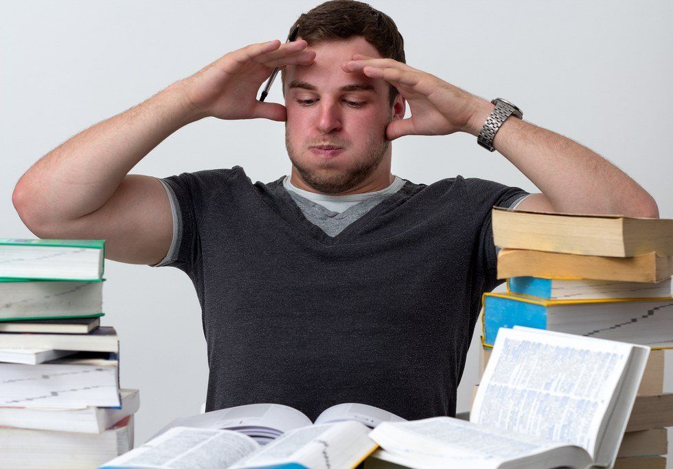 11 Things Students Experience During Finals Week