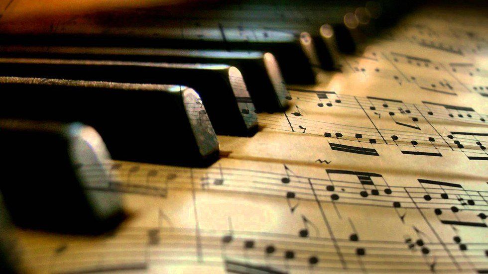 3 Reasons Why You Should Listen To Classical Music While Studying