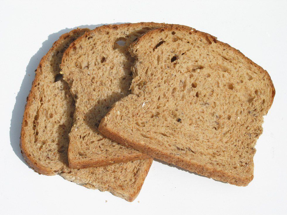 The "Bread Face Blog" And The Practice Of Bread Facing