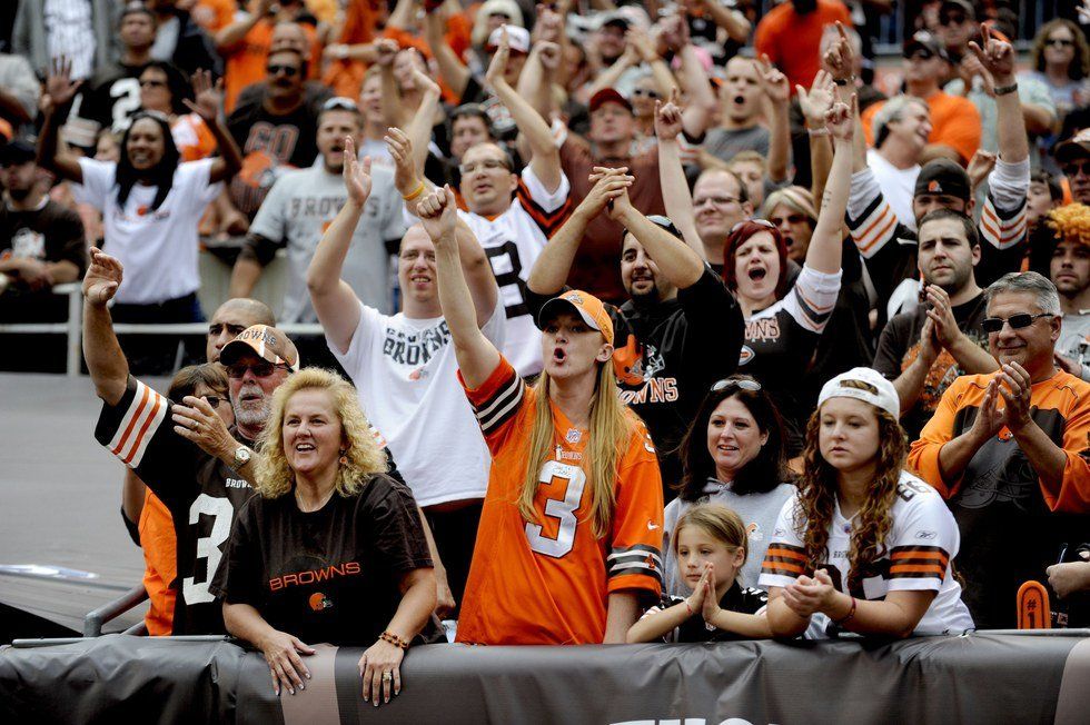 I Am A Female, And Yes I Love Football