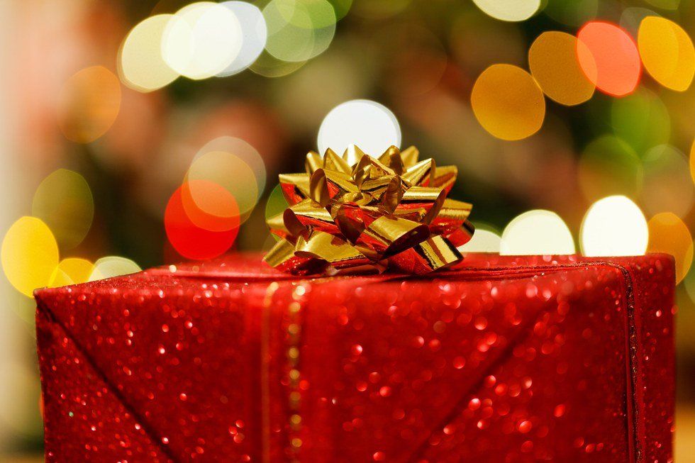 10 Christmas Gifts Under Five Dollars