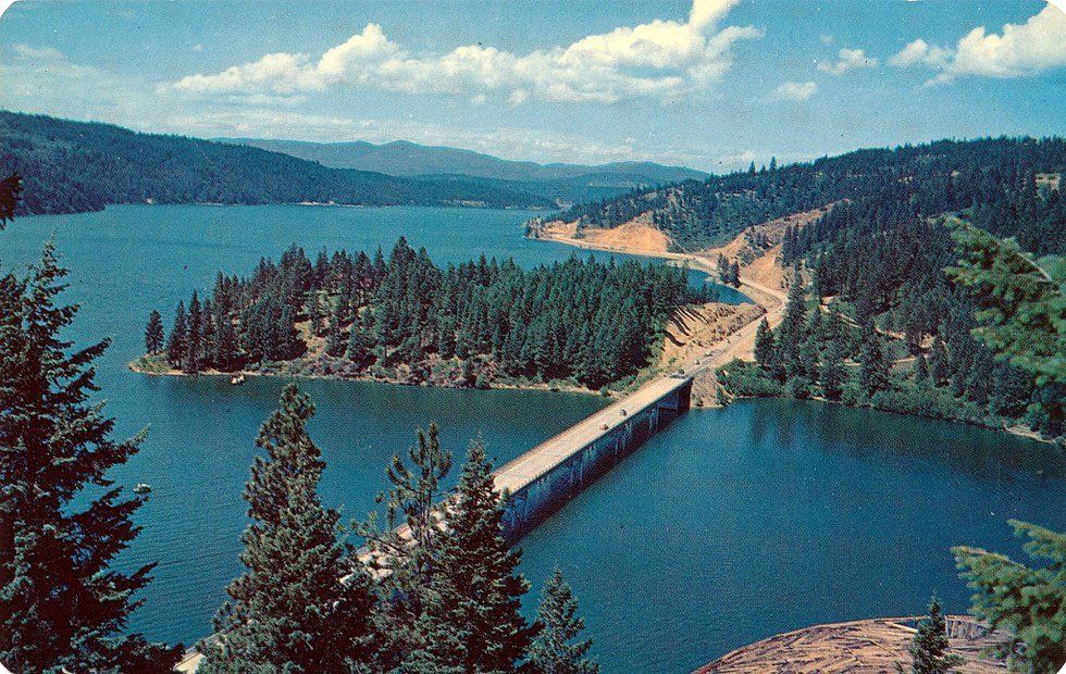 Calling Coeur d'Alene, Idaho, Home