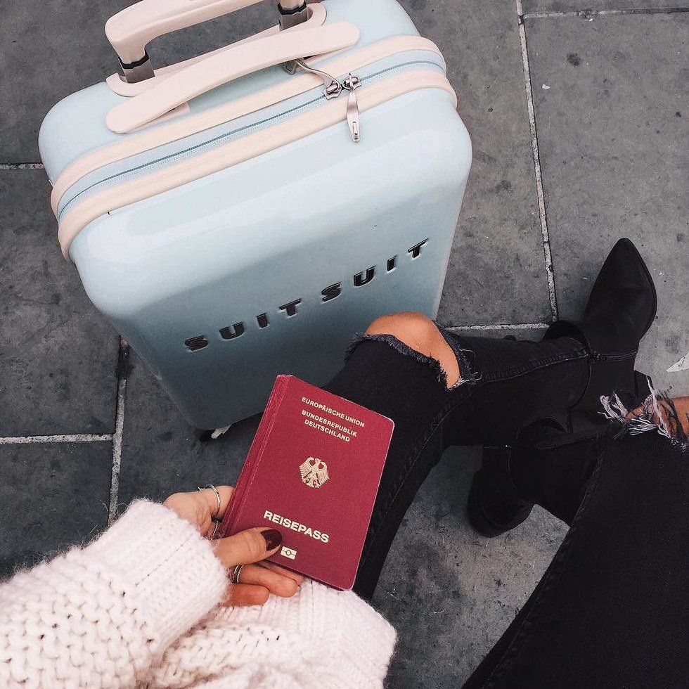 15 Products For Every Girl To Throw In Her Carry-On