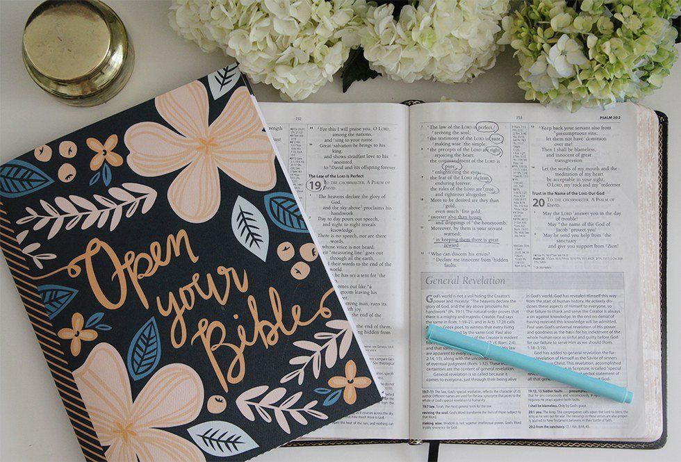 30 Bible Verses Everyone Should Read