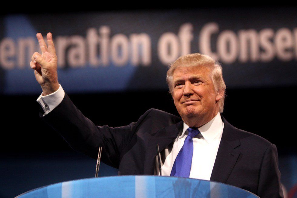 10 Reasons Why You Should Vote For Donald Trump