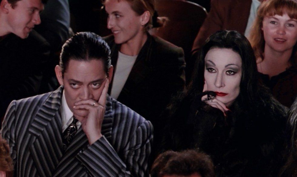 88 Thoughts Everyone Has While Watching The Addams Family