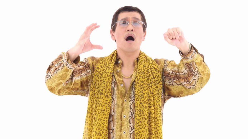 5 Reasons Why I Love the Youtube Video "Pen Pineapple Apple Pen"