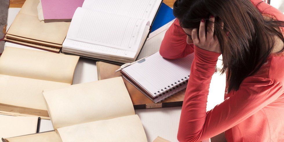 10 Ways on How to Get Through Stressful, Midterm Season