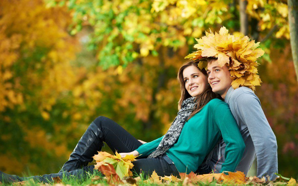 10 Cute Fall Date Ideas For Broke College Students