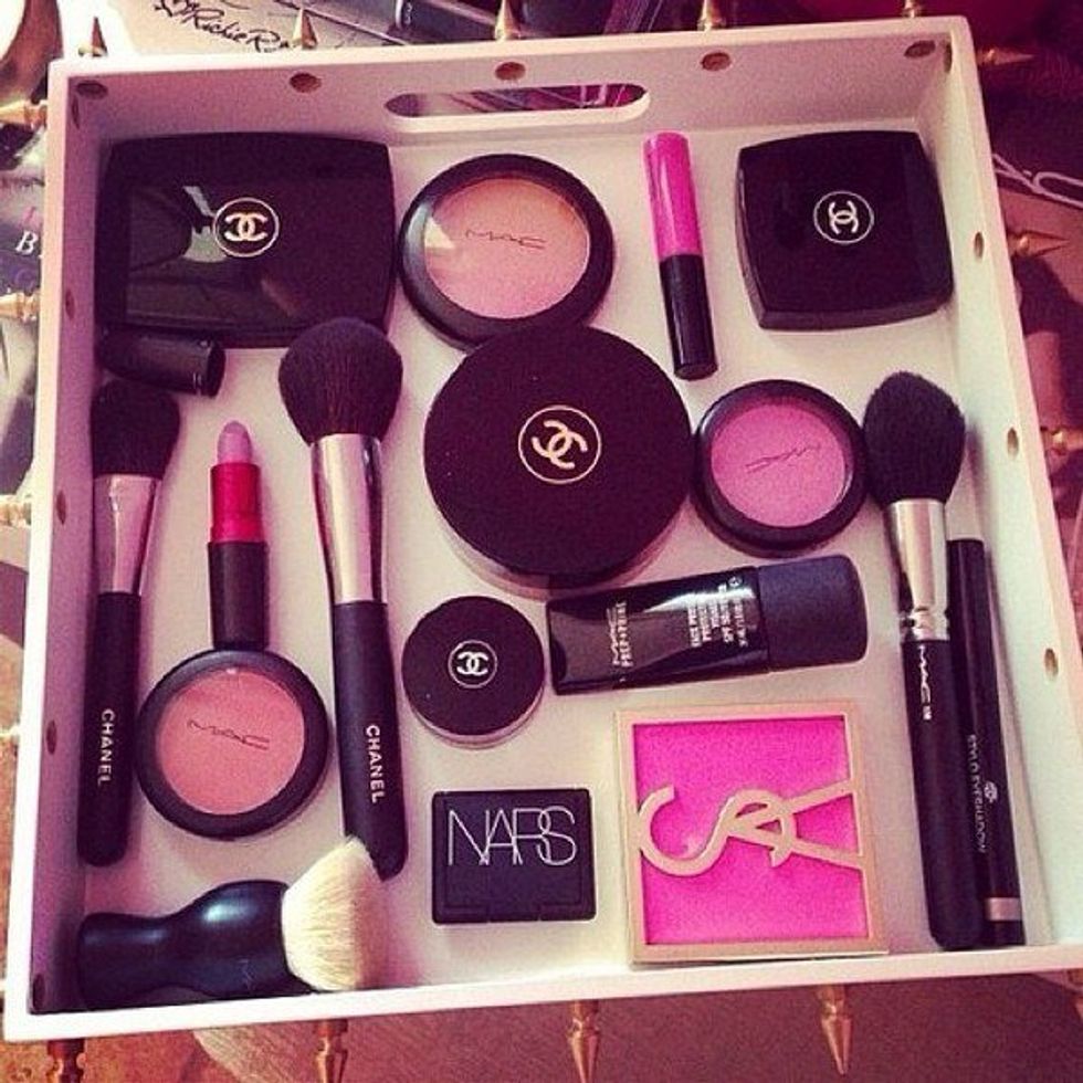 16 Confessions Of A Makeup Addict