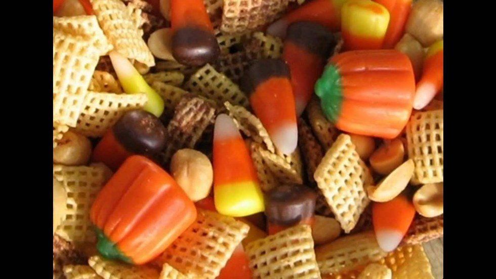 8 Fall-Themed Snacks You Need in Your Life