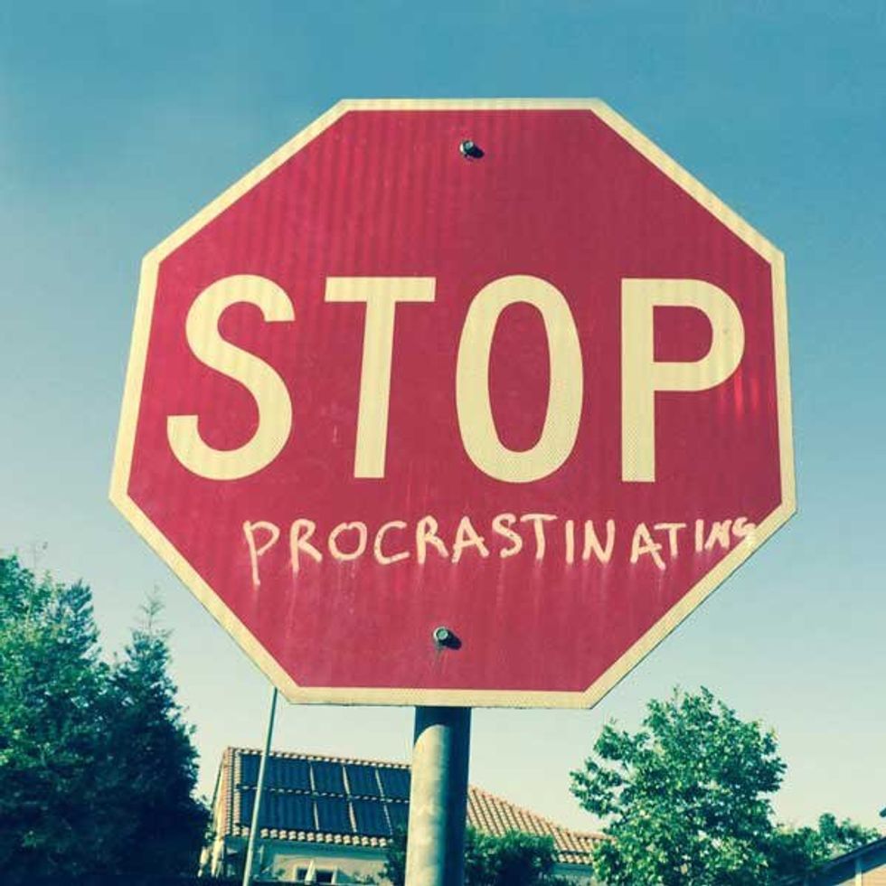 15 Daily Struggles Of A True Procrastinator