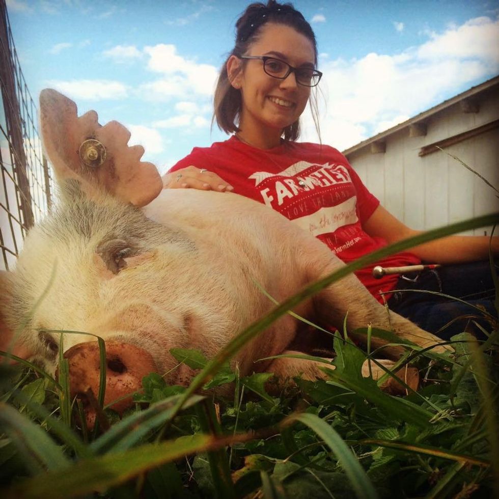 Why You Should Date A Girl Who's Shown Livestock