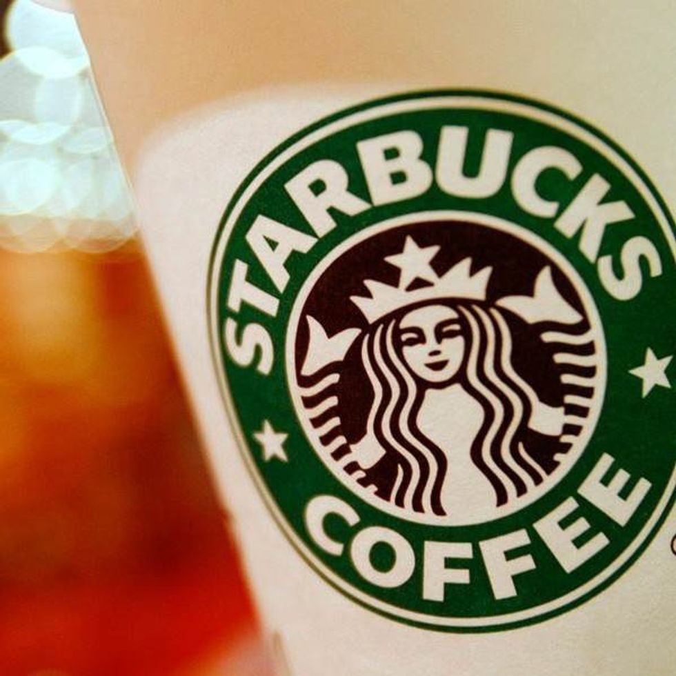 5 Must Have Starbucks Drinks