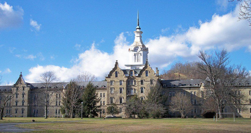 Let's Get Spooky - Week 3: The Trans-Allegheny Lunatic Asylum