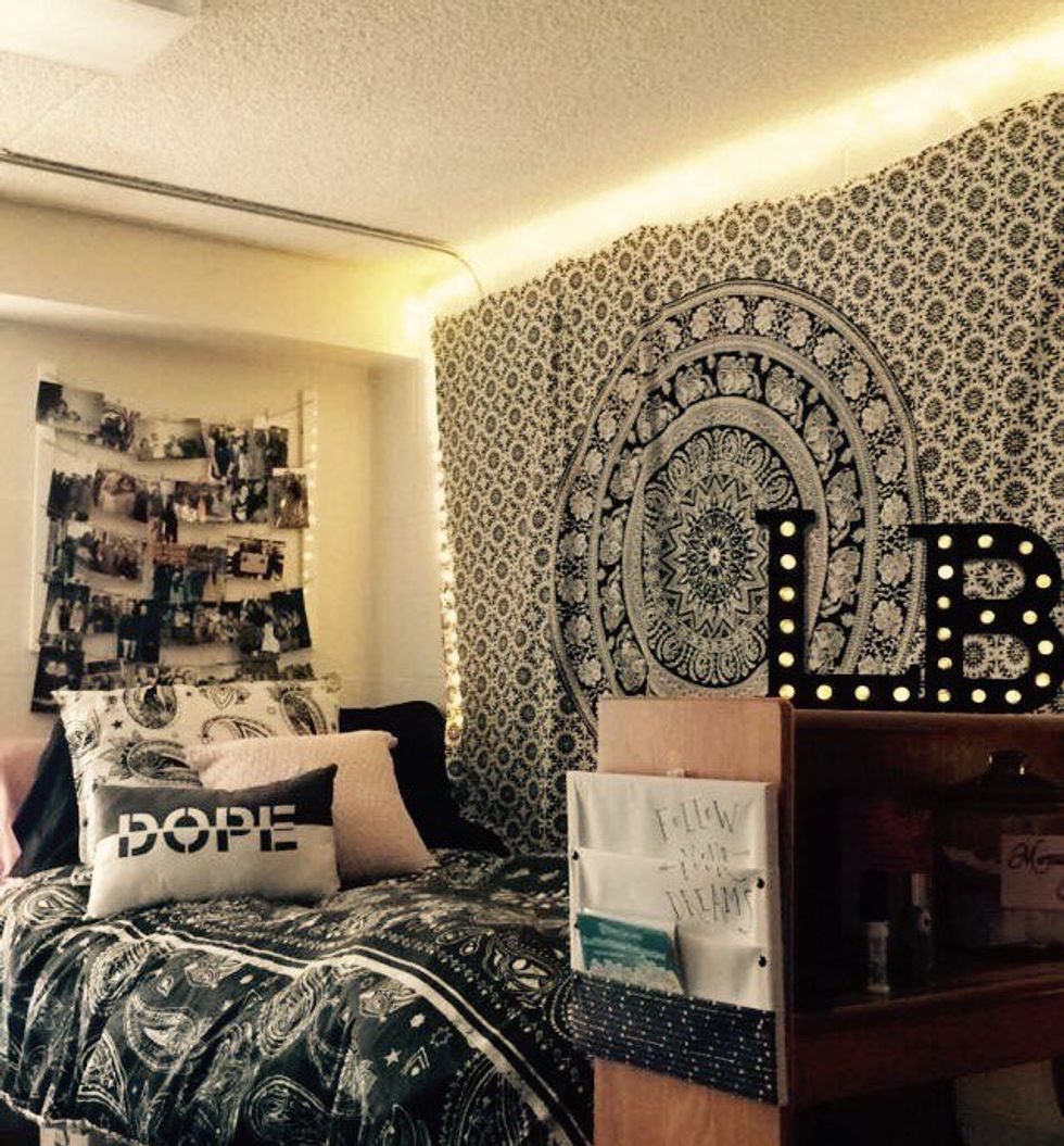 Where To Go For An 'A-Dorm-Able' Dorm Room