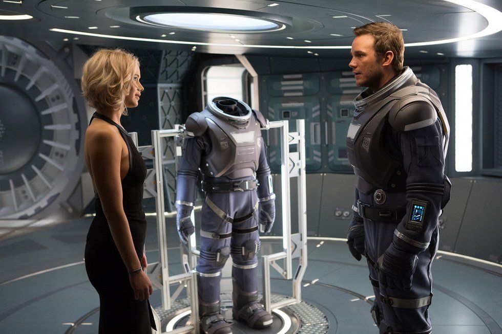 'Passengers' Trailer: Jennifer Lawrence And Chris Pratt Trapped In Space!