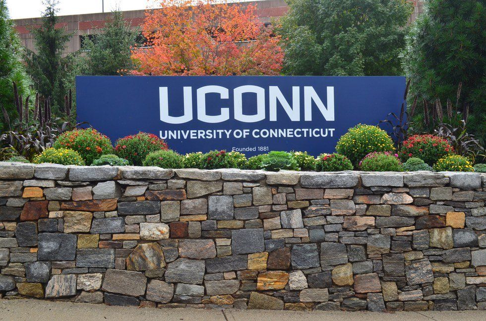 10 Signs You Go To UConn