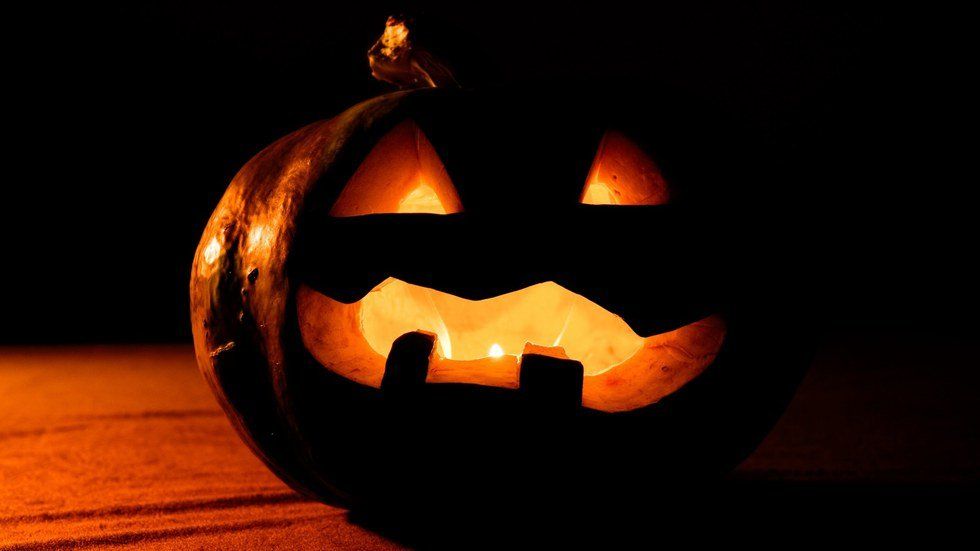 4 Ways to Get into the Halloween Spirit