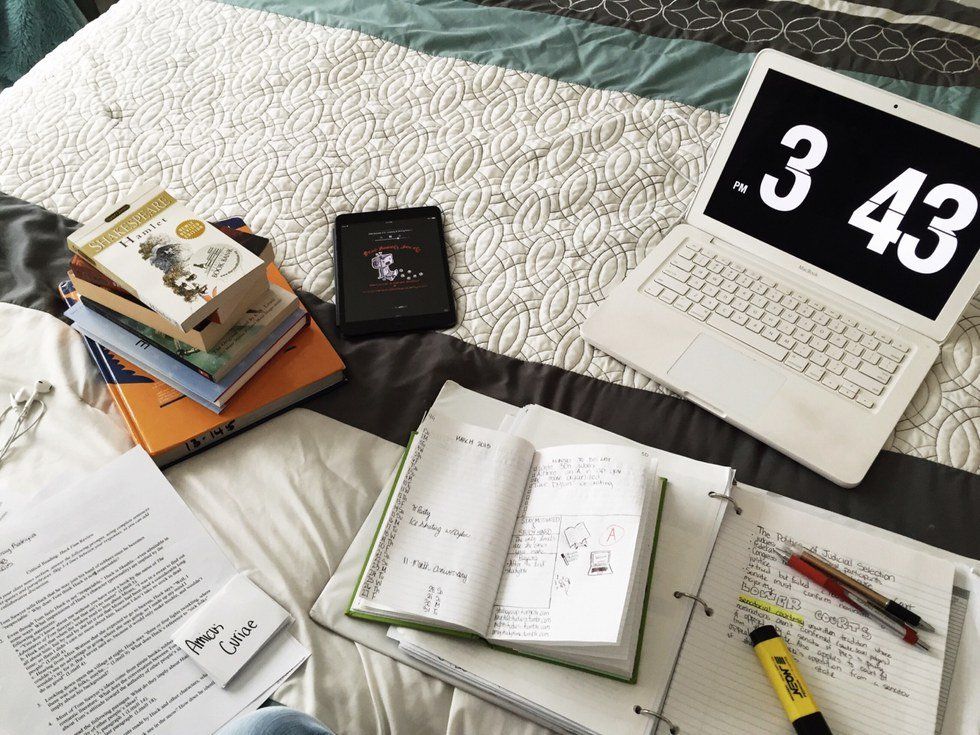 8 Things You Absolutely Need For College