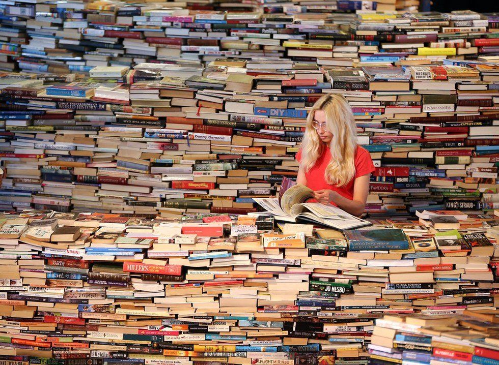 7 Sentences Only A Bookworm Will Understand