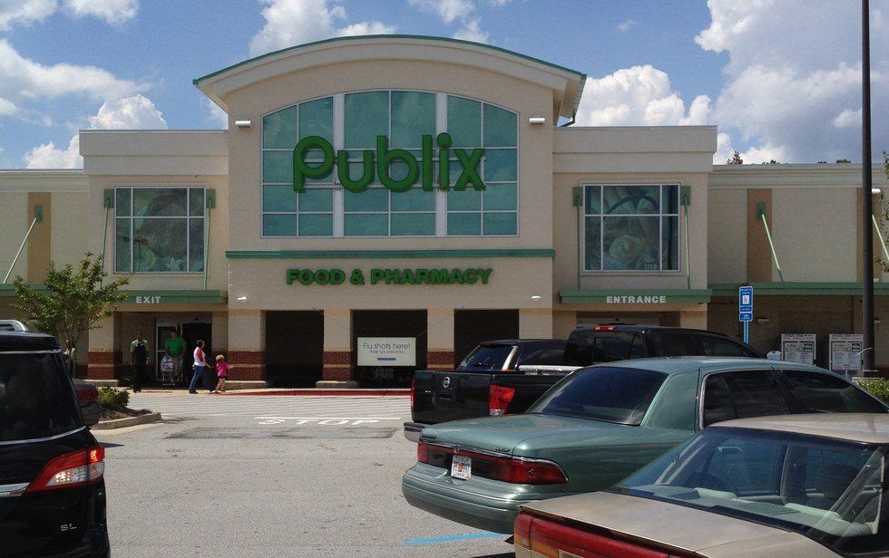 Career Conversations With Strangers As An 18-Year-Old Publix Cashier