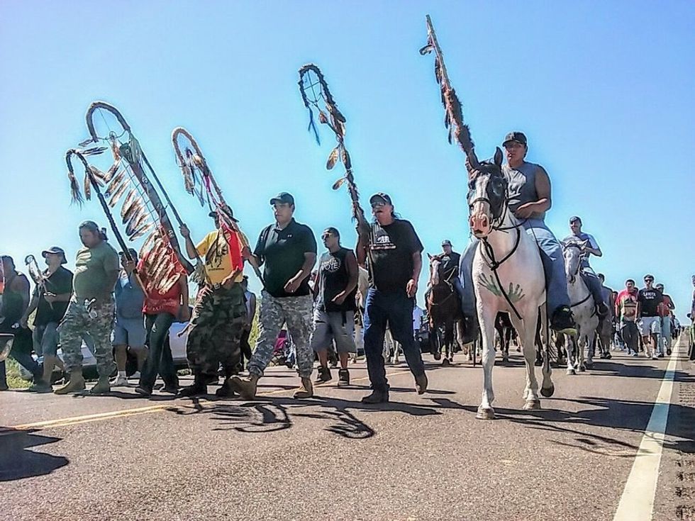 Dakota Access Pipeline: Peaceful Native American Protesters Are Violently Attacked