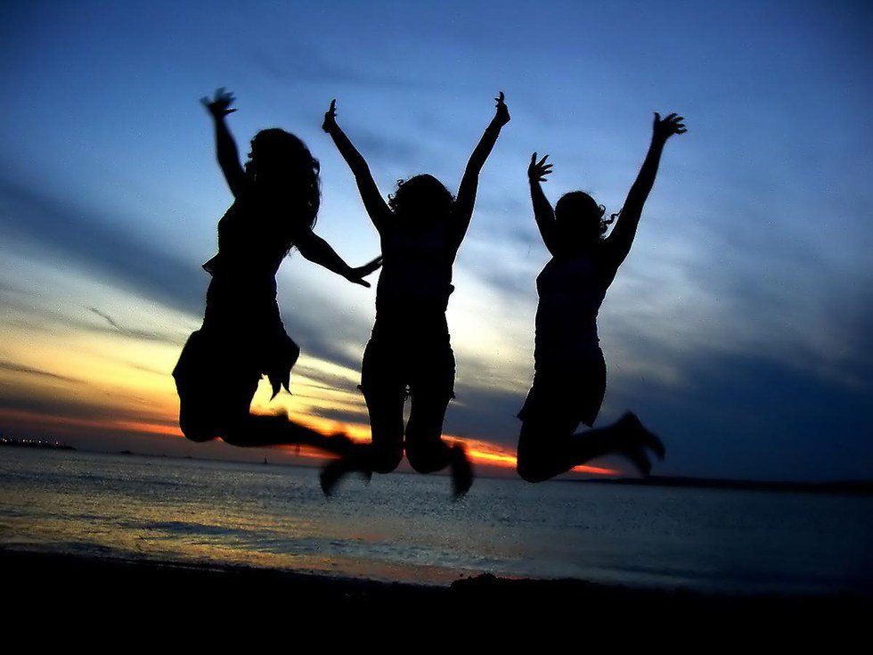 12 Reasons Friendship Gives Value to Survival