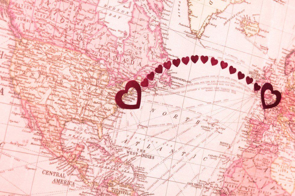 Love Across The Pond: What It's Like To Date Someone Abroad