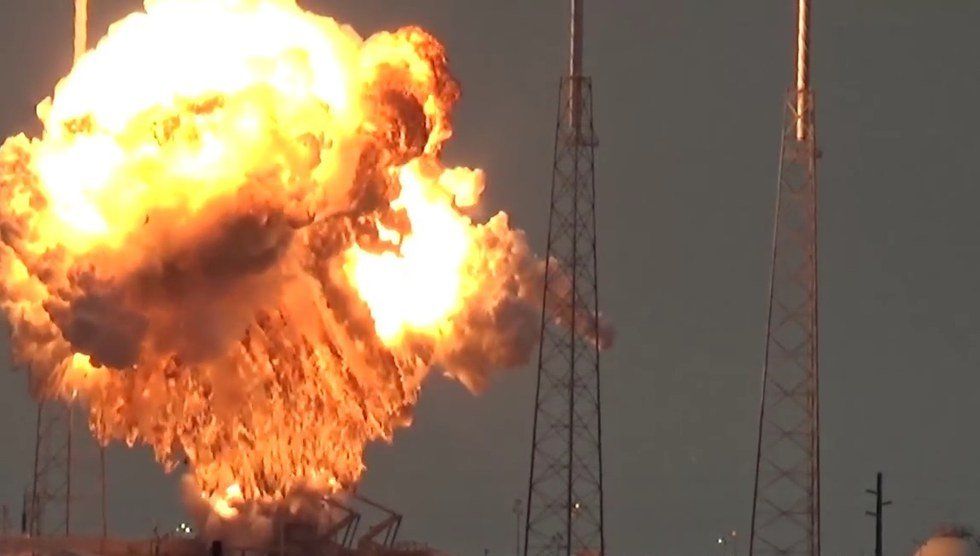 SpaceX Faclon 9 Explosion Destroys $85 Million Facebook Satellite