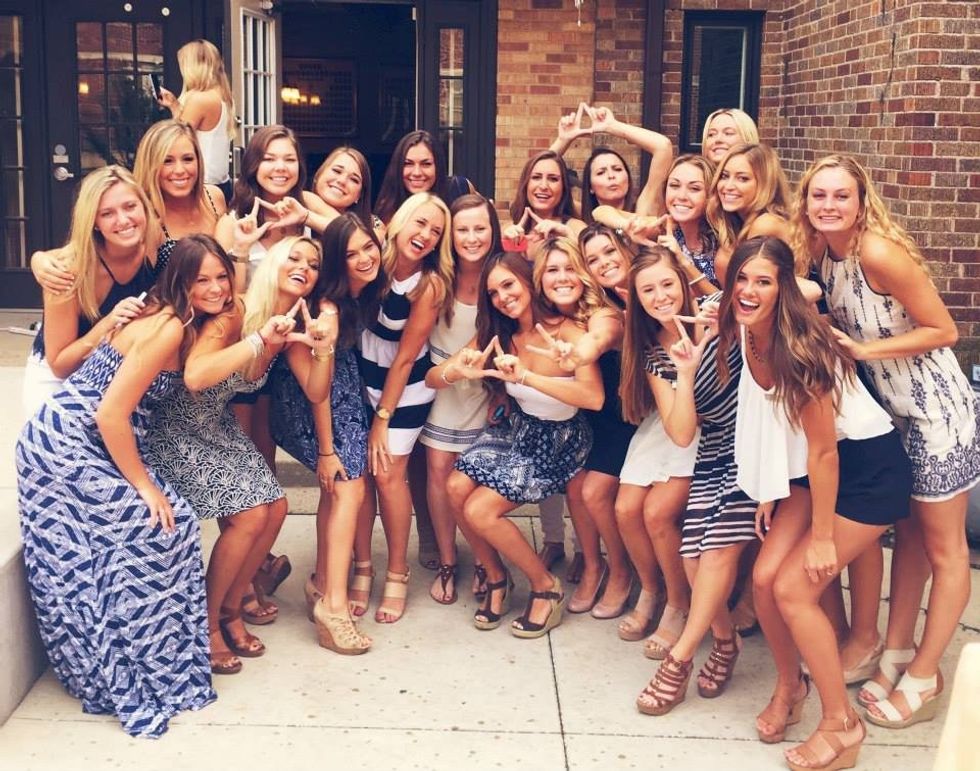 10 Reasons Sorority Recruitment Kind Of Rocks