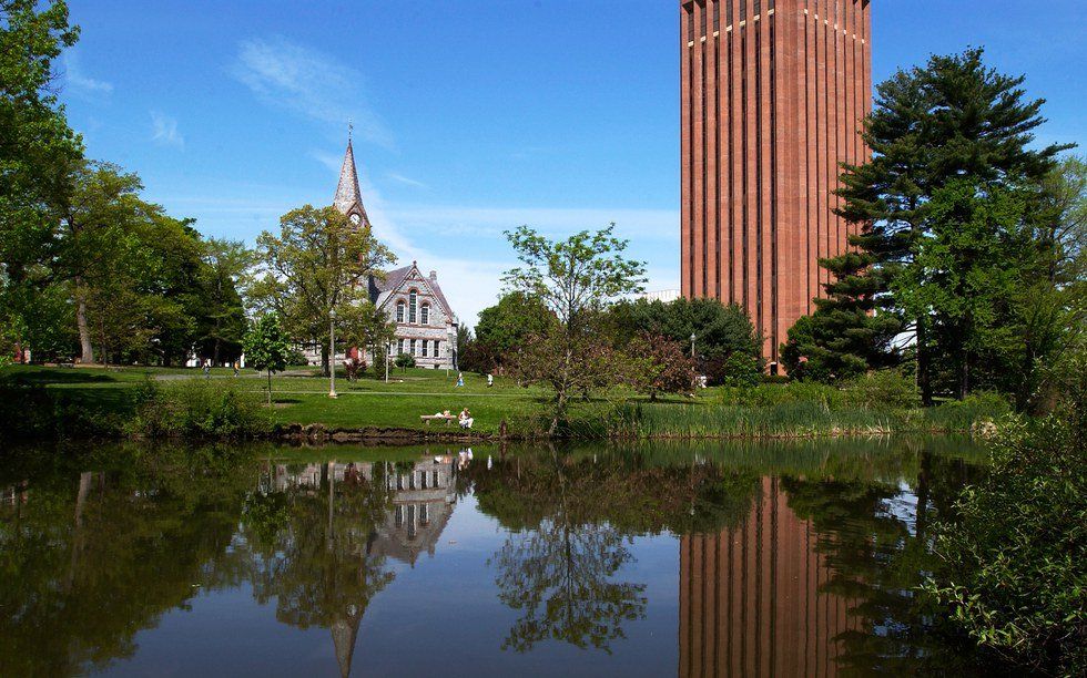 10 Perks To Living Off Campus At UMass Amherst