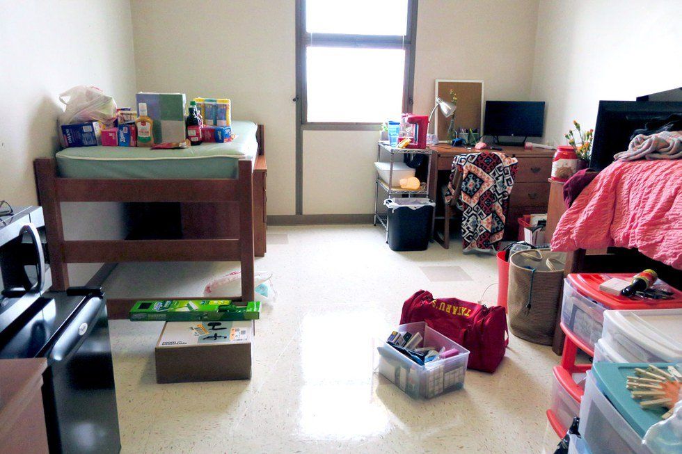 5 Thoughts You Have While Packing For College