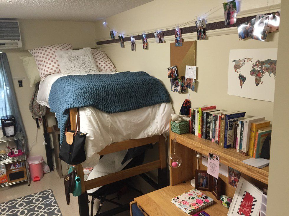 10 Little Additions To Make Your Dorm Feel Like Home