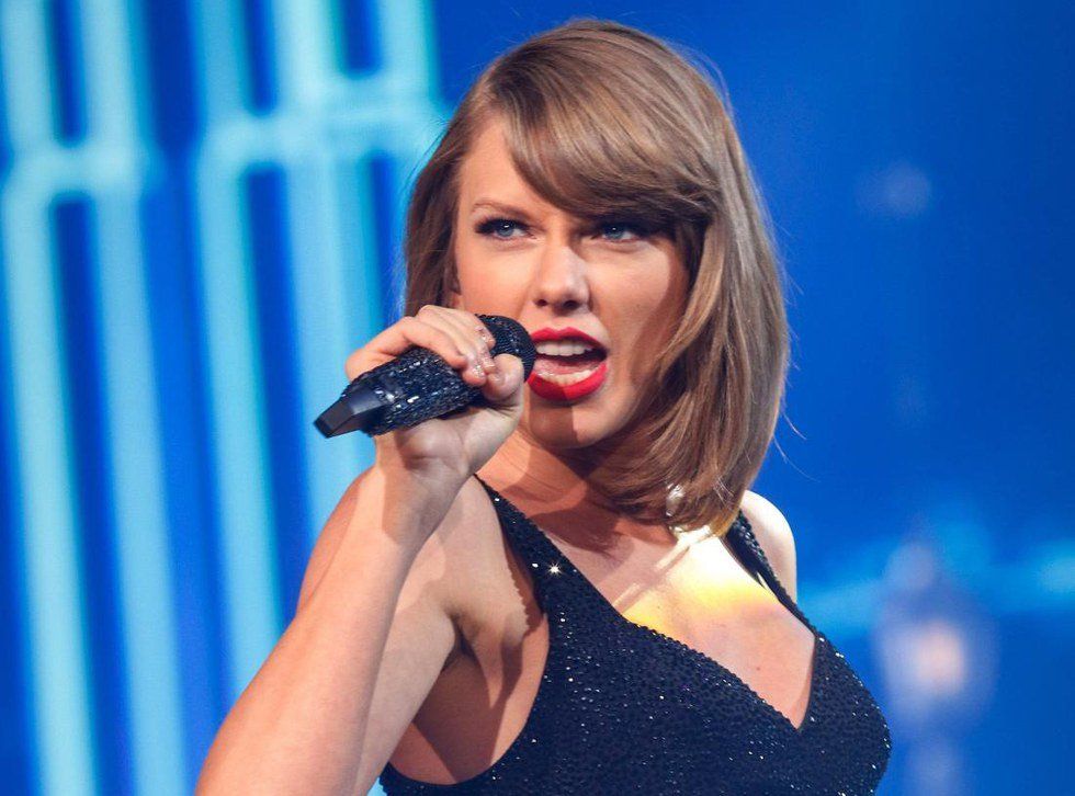 8 Taylor Swift Lyrics We Can All Relate To