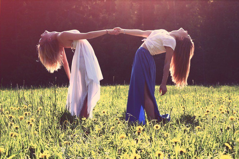 5 Qualities A True Friend Must Possess