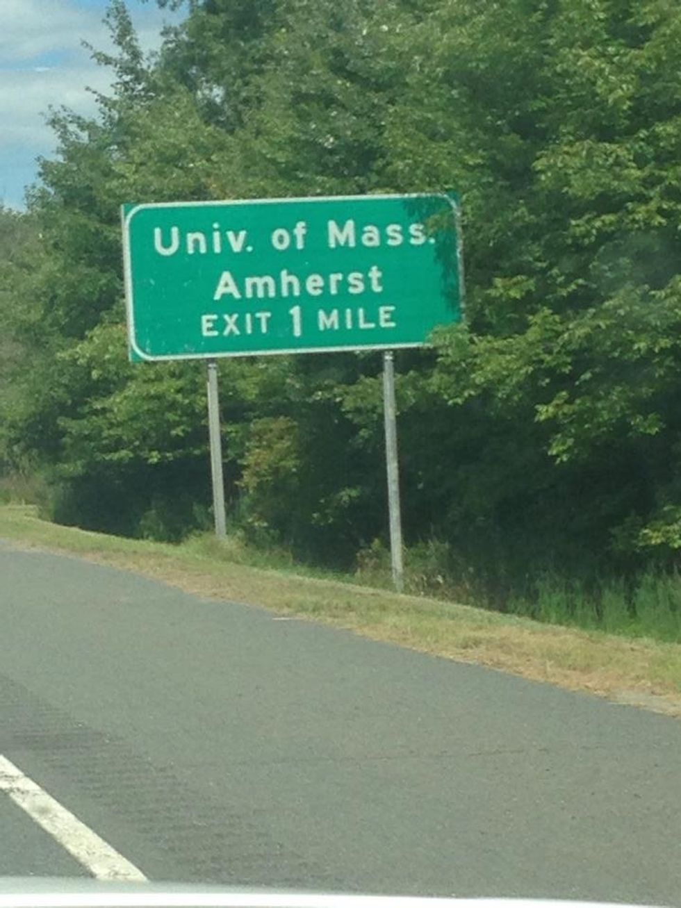 13 Thoughts You'll Have While Packing For UMass Amherst