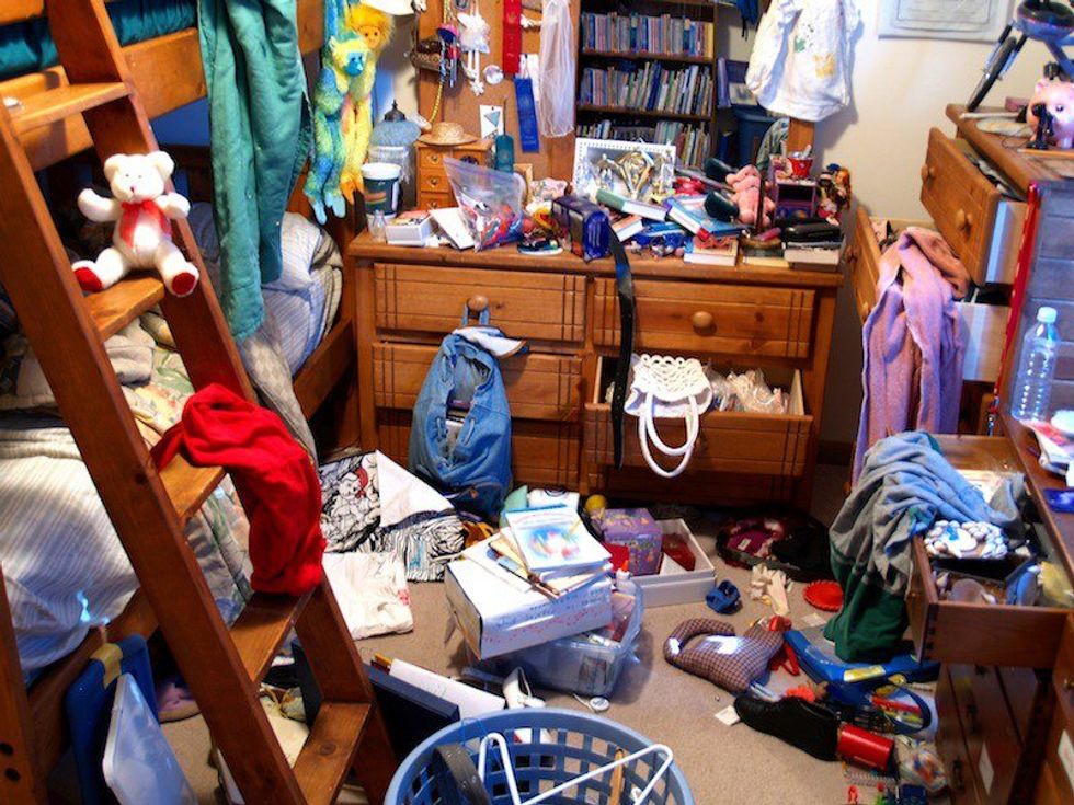 15 Thoughts You've Had While Cleaning Out Your Closet