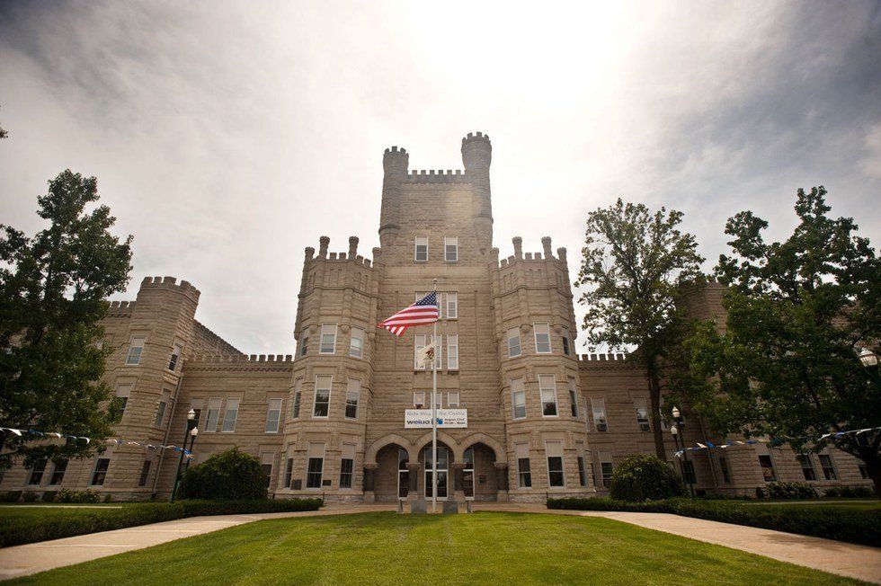 34 EIU Things We Love To Hate And Hate To Love