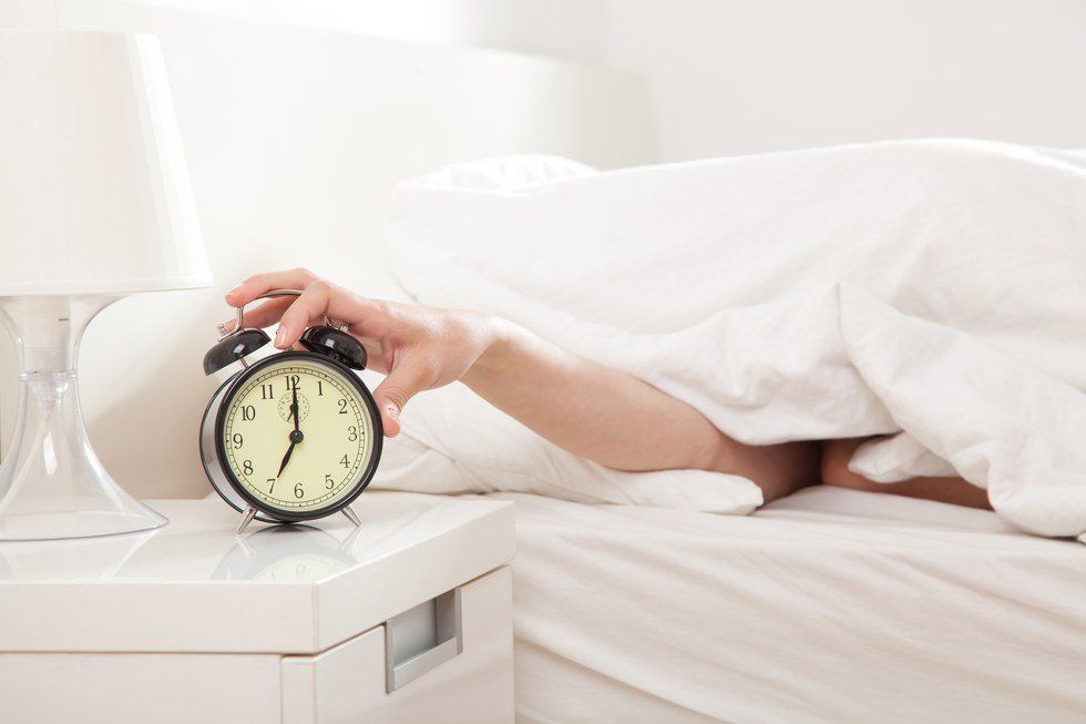 20 Thoughts I Have Before Getting Out Of Bed On A Monday Morning.