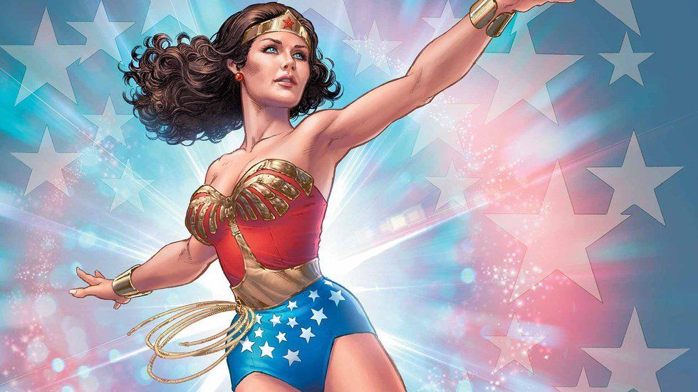 8 Reasons Wonder Woman Is Amazing