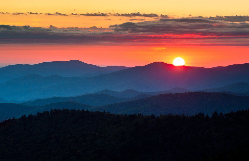 3 Reasons To Visit The Smoky Mountains