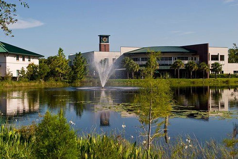 4 Off-Campus Activities For The Bored FGCU Student