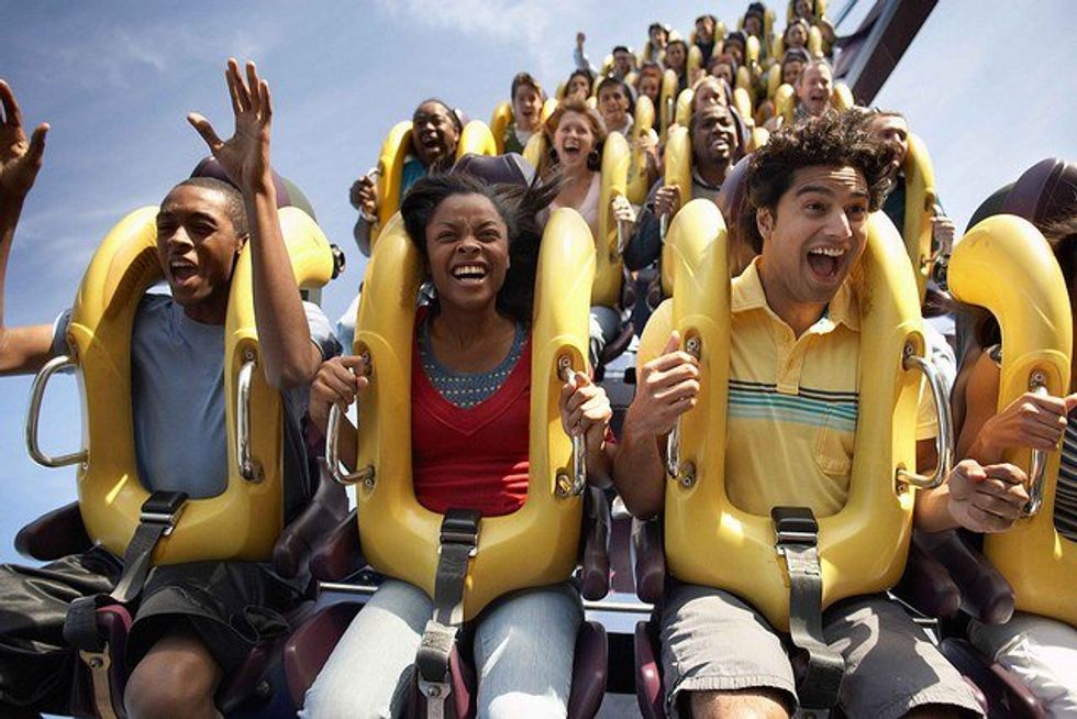 What It's Like Having A Love-Hate Relationship With Theme Parks