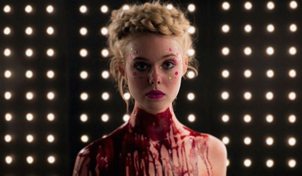 What's In Theaters: 'The Neon Demon' Film Review