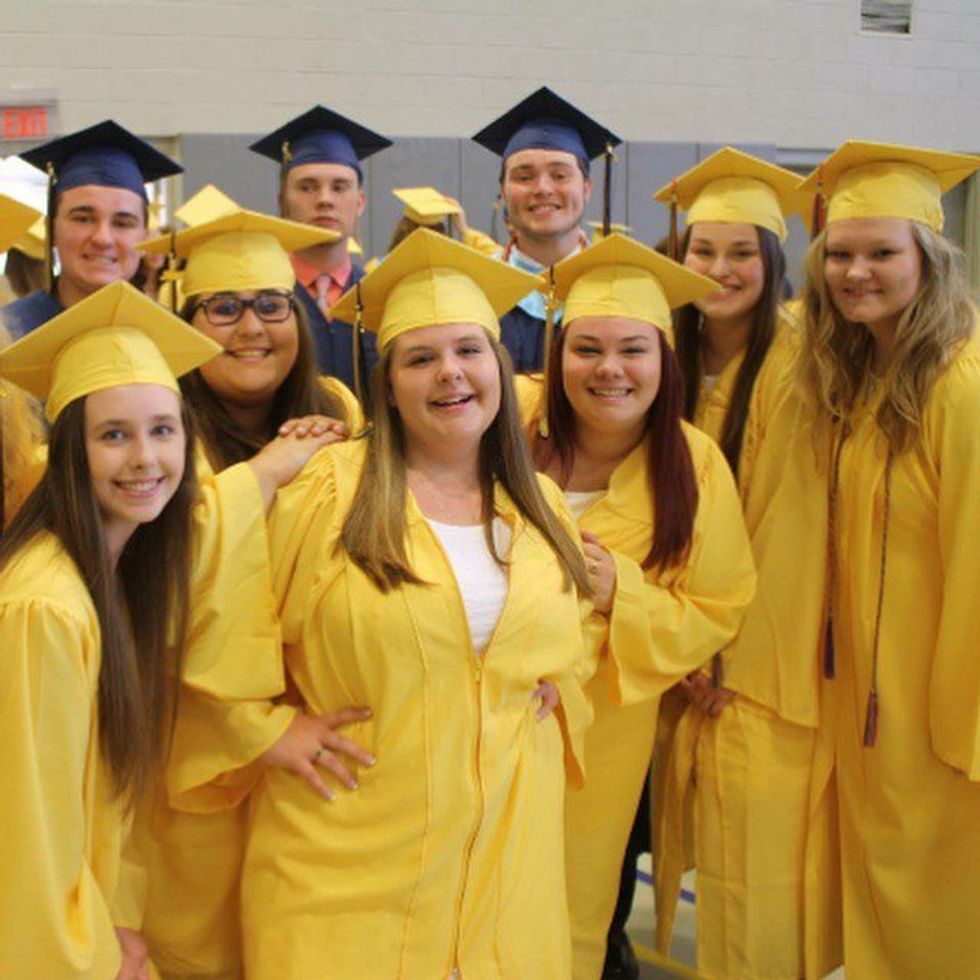 7 Things You Feel When Graduating High School