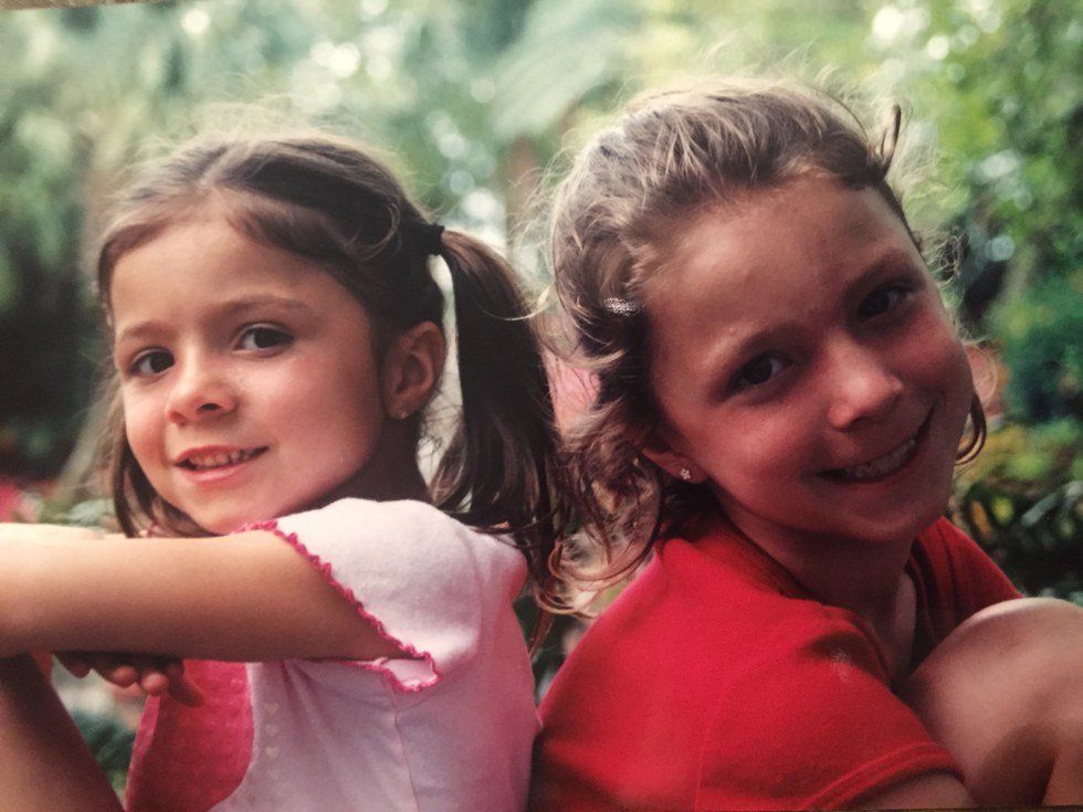 10 Things You Know If You Have A Little Sister Close In Age With You