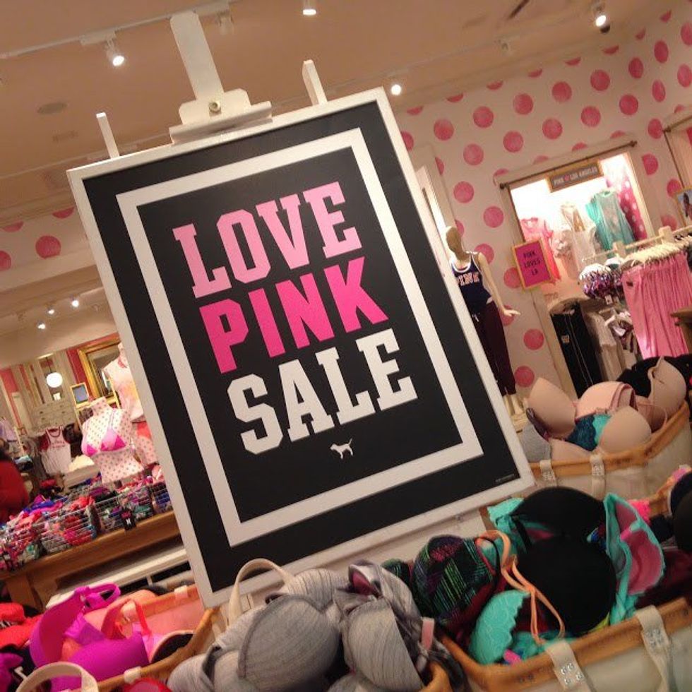 10 Tips For The VS Semi-Annual Sale