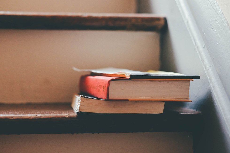 7 Reasons Reading Is A Good Thing